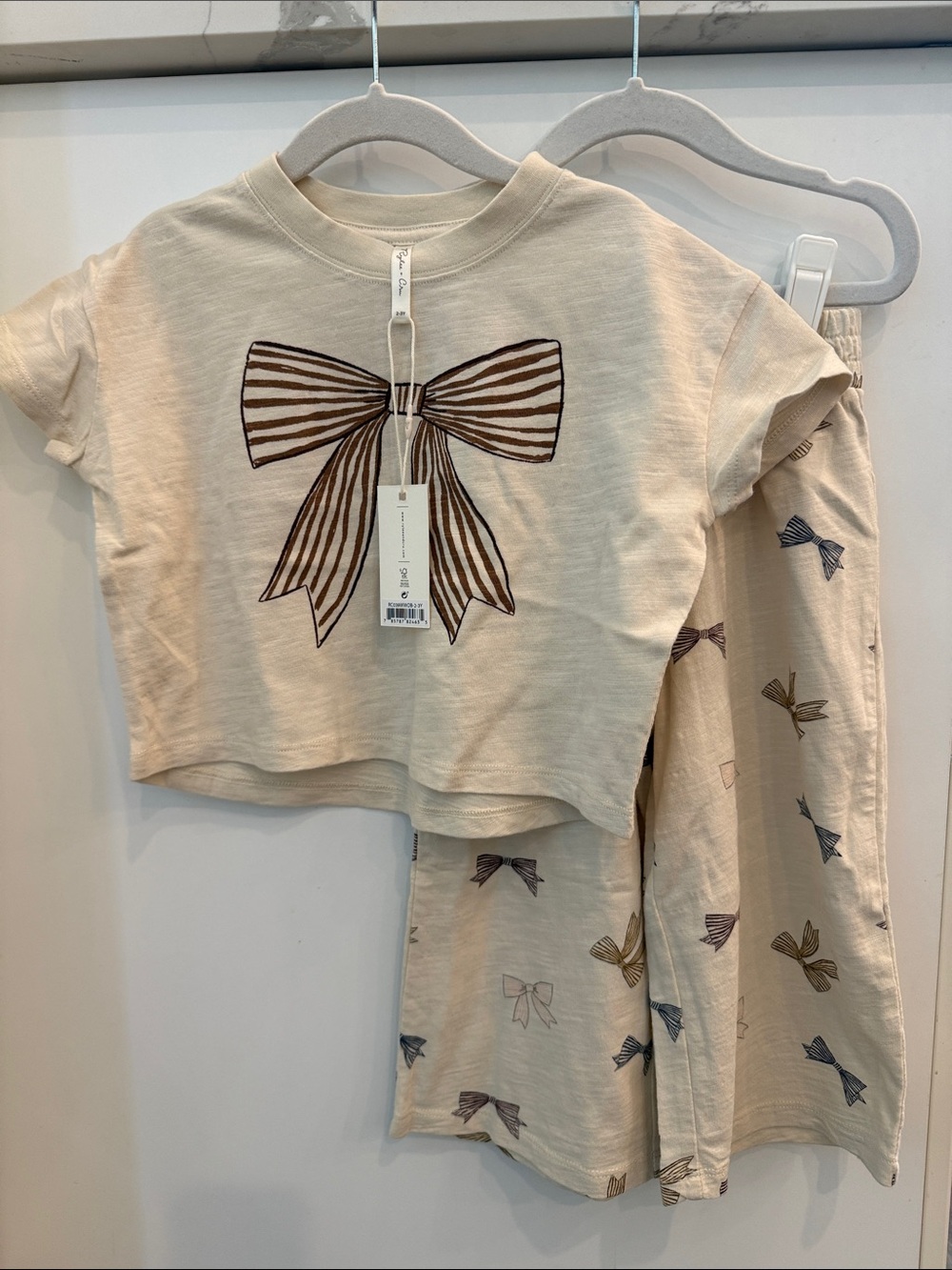 Rylee + Cru Cream Bow Print set organic cotton